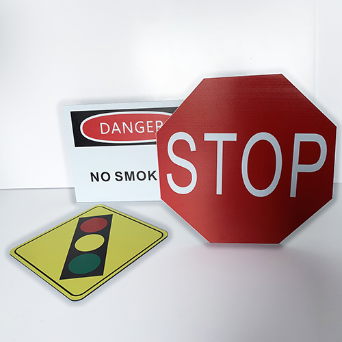 鋁塑板直噴、鋁塑板打印，鋁塑板UV噴繪，標(biāo)識牌制作